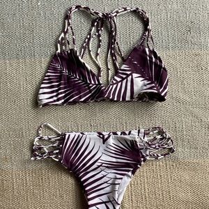 Mikoh bikini purple and white size medium